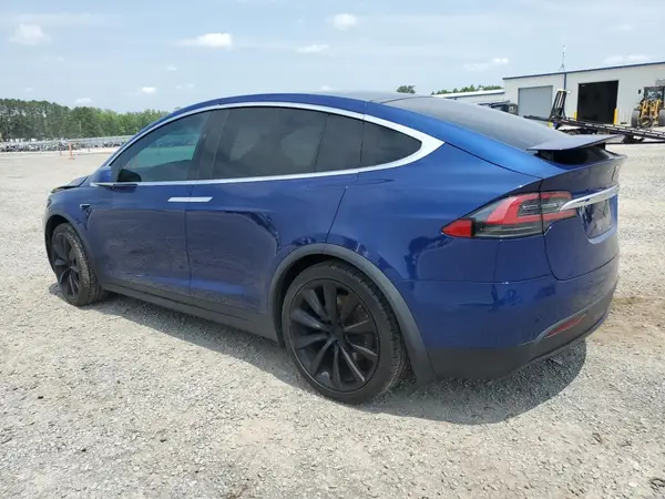 5YJXCDE20LF282234 2020 TESLA MODEL X - Image 2