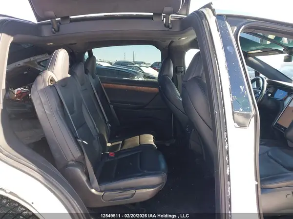 5YJXCDE20LF284145 2020 TESLA MODEL X - Image 8