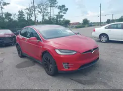 5YJXCDE20MF323804 2021 TESLA MODEL X