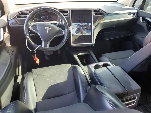5YJXCDE21GF026707 2016 TESLA MODEL X - Image 8