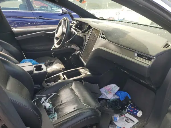 5YJXCDE21HF035540 2017 TESLA MODEL X - Image 8