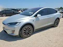 5YJXCDE21JF092083 2018 TESLA MODEL X