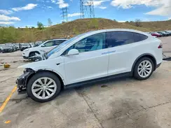 5YJXCDE21JF112039 2018 TESLA MODEL X