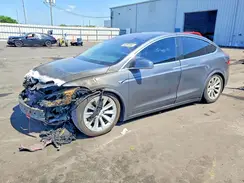 5YJXCDE21JF114986 2018 TESLA MODEL X