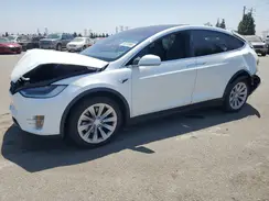 5YJXCDE21JF142027 2018 TESLA MODEL X