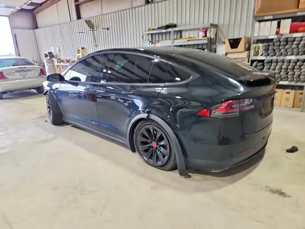 5YJXCDE21KF181993 2019 TESLA MODEL X - Image 2