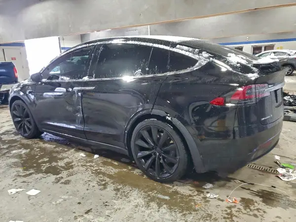 5YJXCDE21KF184439 2019 TESLA MODEL X - Image 2