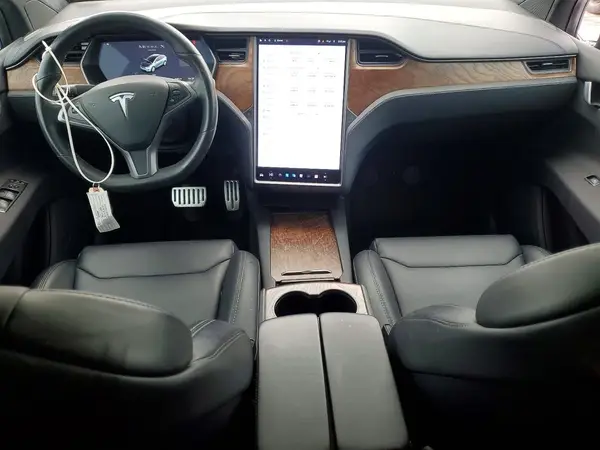 5YJXCDE21KF196090 2019 TESLA MODEL X - Image 8
