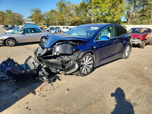 5YJXCDE21LF284154 2020 TESLA MODEL X - Image 1
