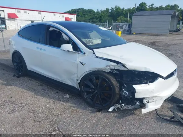 5YJXCDE21MF319681 2021 TESLA MODEL X - Image 1