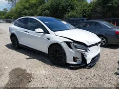 5YJXCDE22HF041976 2017 TESLA MODEL X