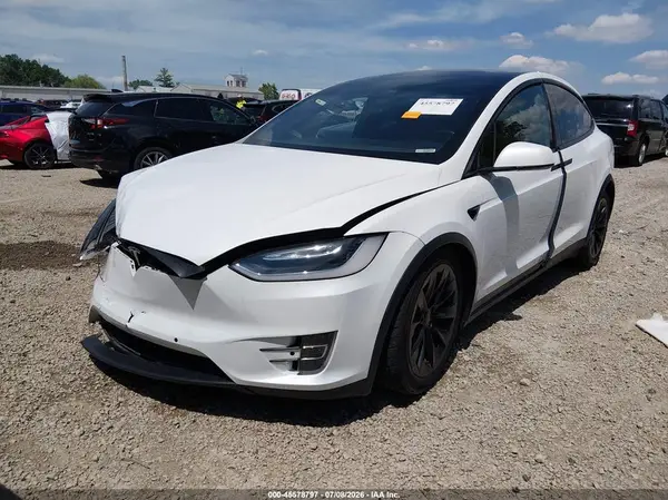5YJXCDE22HF041976 2017 TESLA MODEL X - Image 2