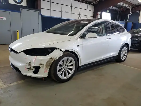 5YJXCDE22HF042481 2017 TESLA MODEL X - Image 1