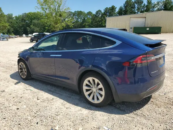 5YJXCDE22HF054324 2017 TESLA MODEL X - Image 2