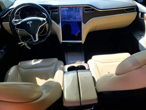 5YJXCDE22HF060298 2017 TESLA MODEL X - Image 8