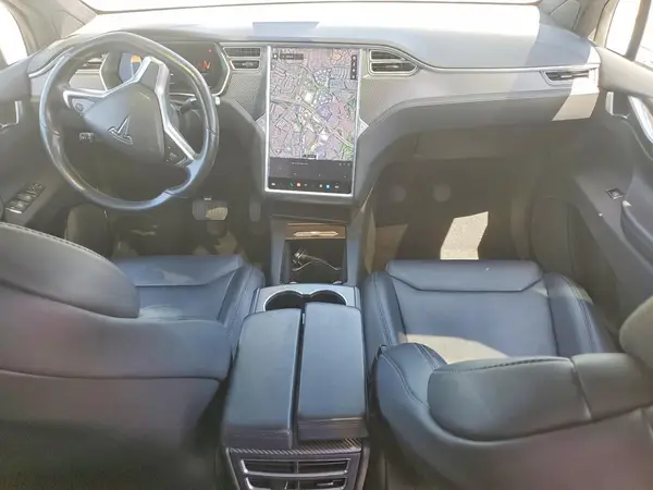 5YJXCDE22HF072547 2017 TESLA MODEL X - Image 8