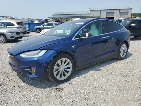 5YJXCDE22JF089483 2018 TESLA MODEL X - Image 1