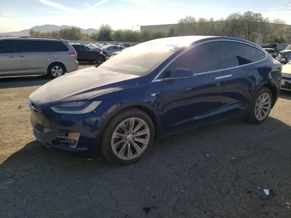 5YJXCDE22JF121350 2018 TESLA MODEL X - Image 1