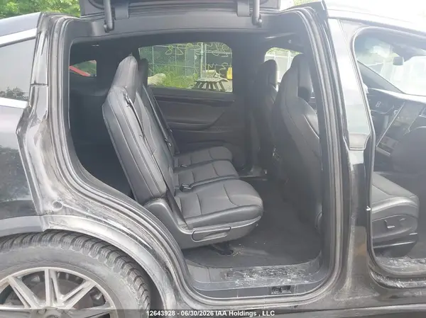 5YJXCDE22JF131442 2018 TESLA MODEL X - Image 8