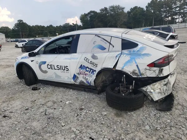 5YJXCDE22JF136866 2018 TESLA MODEL X - Image 2