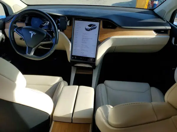 5YJXCDE22KF155953 2019 TESLA MODEL X - Image 8