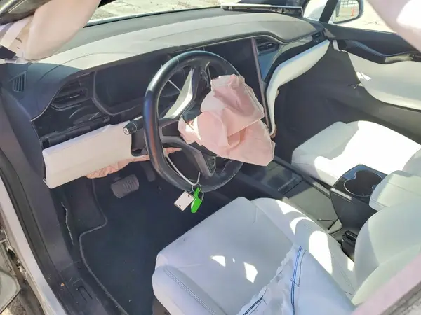 5YJXCDE22KF207467 2019 TESLA MODEL X - Image 8