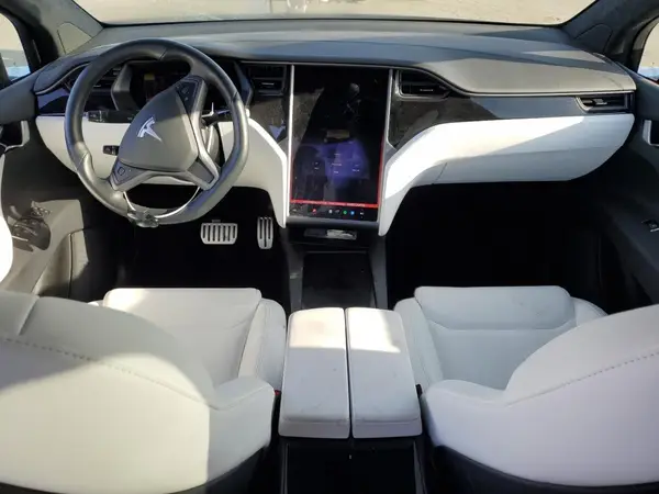 5YJXCDE22LF271719 2020 TESLA MODEL X - Image 8