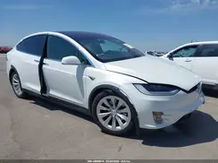 5YJXCDE22LF271963 2020 TESLA MODEL X