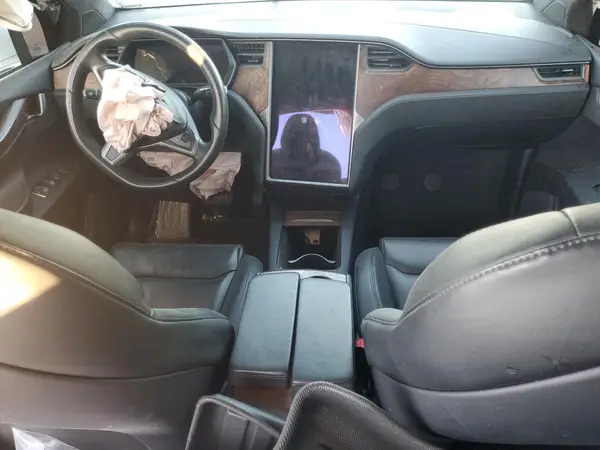 5YJXCDE22LF301883 2020 TESLA MODEL X - Image 8