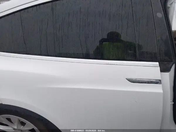 5YJXCDE22MF319401 2021 TESLA MODEL X - Image 8