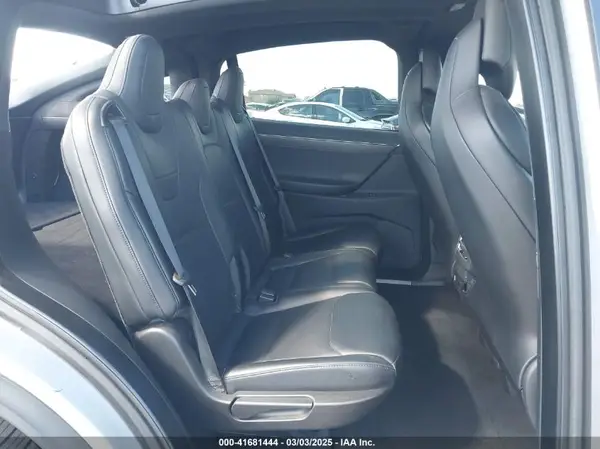 5YJXCDE23HF053974 2017 TESLA MODEL X - Image 8