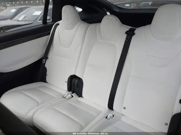 5YJXCDE23HF055708 2017 TESLA MODEL X - Image 8