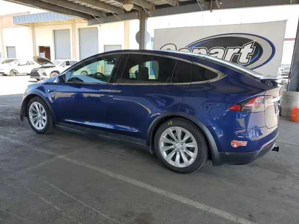 5YJXCDE23HF060312 2017 TESLA MODEL X - Image 2