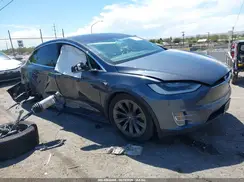 5YJXCDE23HF077711 2017 TESLA MODEL X