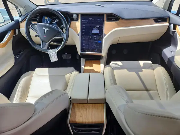 5YJXCDE23JF112060 2018 TESLA MODEL X - Image 8