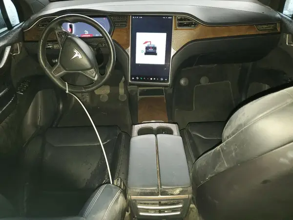 5YJXCDE23JF121311 2018 TESLA MODEL X - Image 8