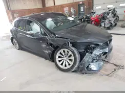 5YJXCDE23JF125715 2018 TESLA MODEL X