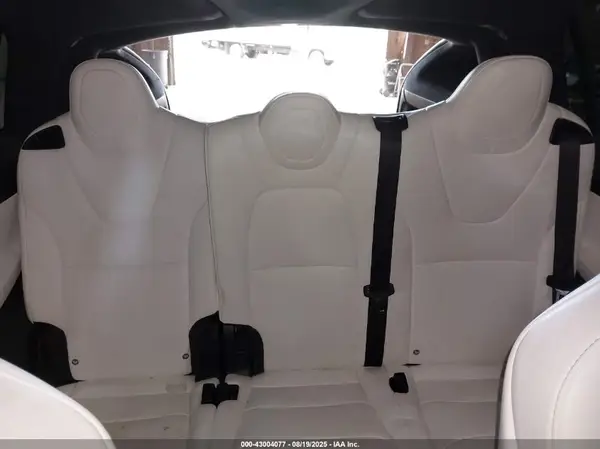 5YJXCDE23JF125715 2018 TESLA MODEL X - Image 8