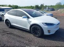 5YJXCDE23JF136729 2018 TESLA MODEL X