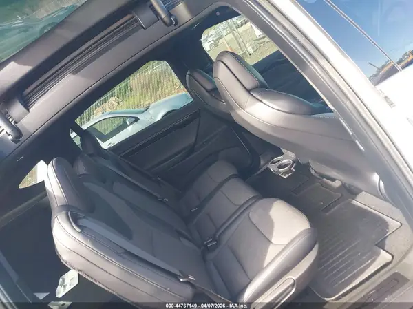 5YJXCDE23JF136729 2018 TESLA MODEL X - Image 8