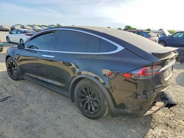 5YJXCDE23JF141381 2018 TESLA MODEL X - Image 2