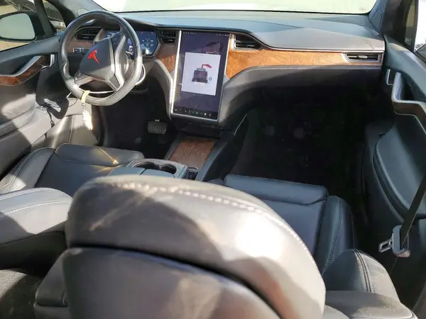 5YJXCDE23JF141381 2018 TESLA MODEL X - Image 8