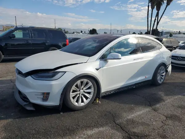5YJXCDE23JF141493 2018 TESLA MODEL X - Image 1