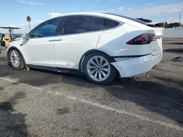 5YJXCDE23JF141493 2018 TESLA MODEL X - Image 2