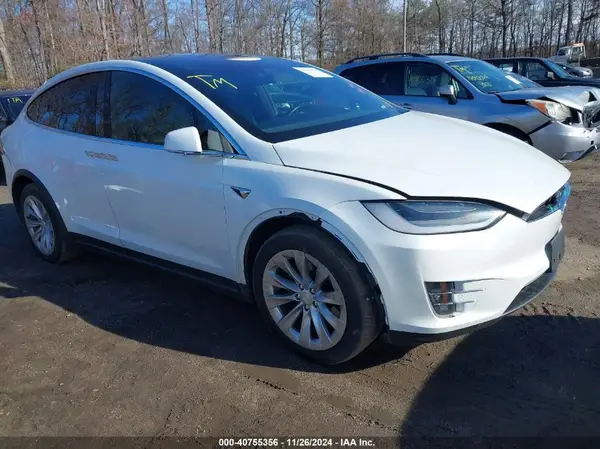 5YJXCDE23LF248871 2020 TESLA MODEL X - Image 1