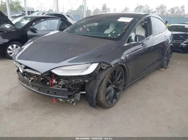5YJXCDE23LF270272 2020 TESLA MODEL X - Image 2