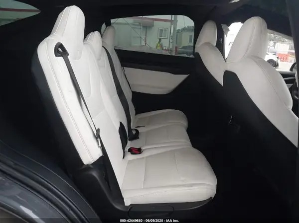 5YJXCDE23LF270272 2020 TESLA MODEL X - Image 8