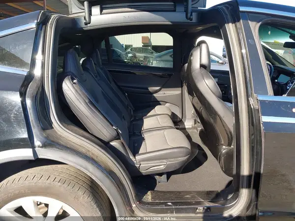 5YJXCDE24GF030346 2016 TESLA MODEL X - Image 8