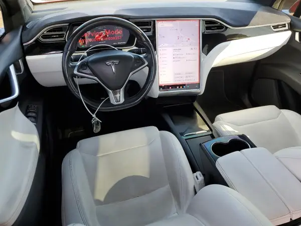 5YJXCDE24HF039257 2017 TESLA MODEL X - Image 8