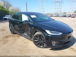 5YJXCDE24HF052946 2017 TESLA MODEL X
